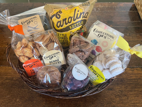 "NEW" Charleston Snack Basket